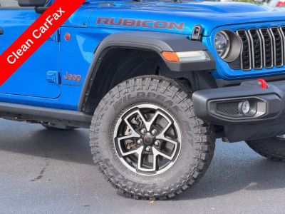 2024 Jeep Wrangler - Photo 5