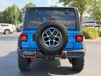 2024 Jeep Wrangler - Photo 13