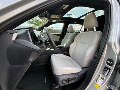 2025 Lexus TX - Photo 20