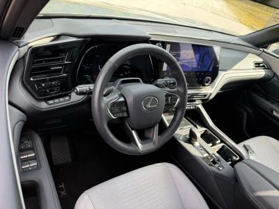 2025 Lexus TX - Photo 3