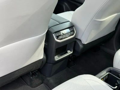 2025 Lexus TX - Photo 27