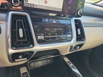 2022 Kia Sorento - Photo 24