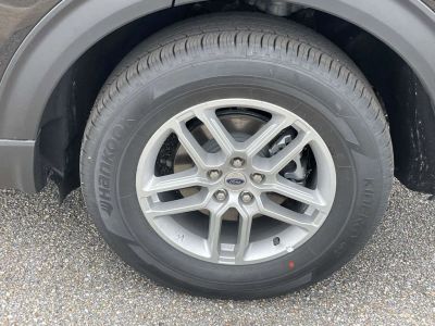 2026 Ford Explorer — photo 9 view