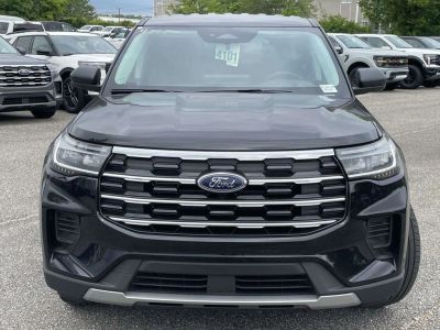 2026 Ford Explorer — photo 8 view