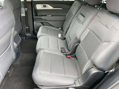 2026 Ford Explorer — photo 12 view