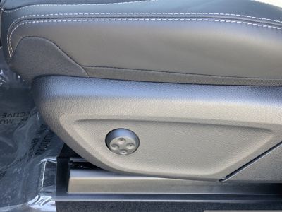 2026 Mercedes-Benz GLE — photo 28 view