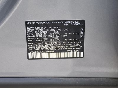2025 Volkswagen Atlas Cross Sport — photo 32 view