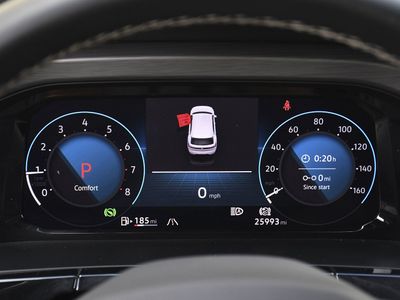 2025 Volkswagen Atlas Cross Sport — photo 10 view