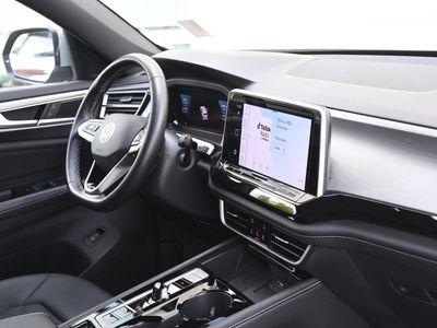 2025 Volkswagen Atlas Cross Sport — photo 28 view