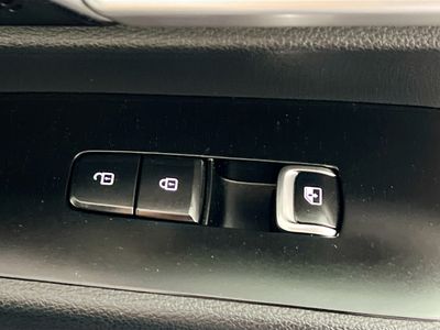 2025 Kia Telluride - Photo 28
