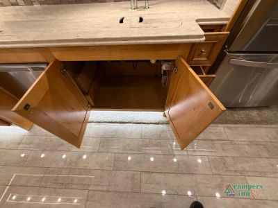 2023 Tiffin Motorhomes Phaeton - Photo 39
