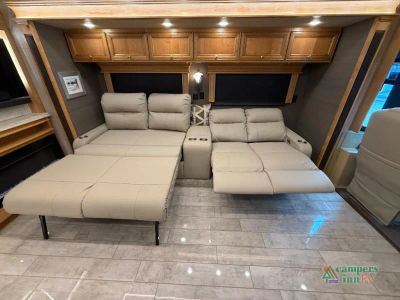 2023 Tiffin Motorhomes Phaeton - Photo 24
