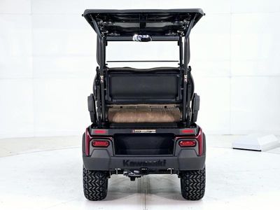 2025 Kawasaki NAV 4e Limited — engine compartment view