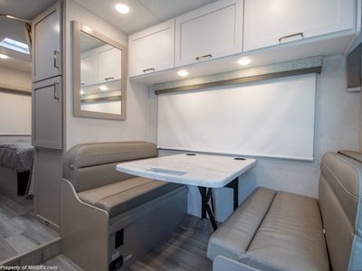 2026 Thor Motor Coach Four Winds — photo 9 view