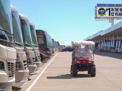 2026 Thor Motor Coach Four Winds — photo 60 view