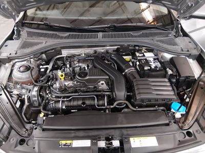 2024 Volkswagen Jetta — photo 9 view