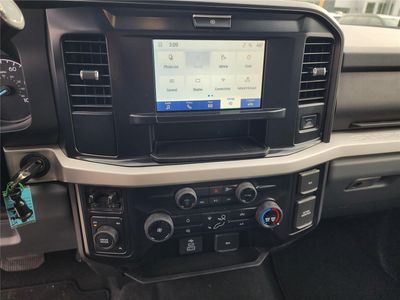 2026 2025 Ford Super Duty F-250 SRW - Photo 18