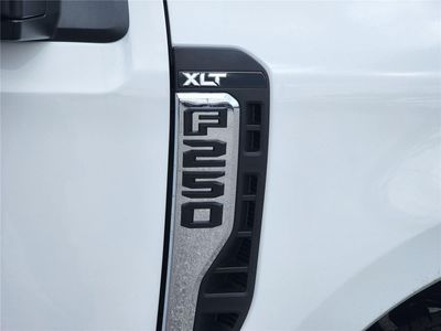 2026 2025 Ford Super Duty F-250 SRW - Photo 8