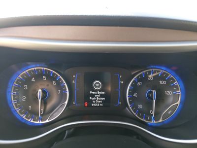 2023 Chrysler Voyager - Photo 14