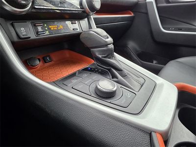 2021 Toyota RAV4 - Photo 21