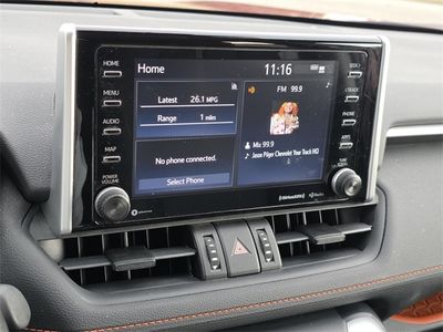 2021 Toyota RAV4 - Photo 17