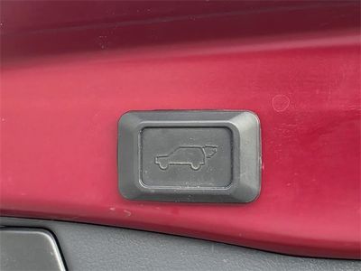 2021 Toyota RAV4 - Photo 13