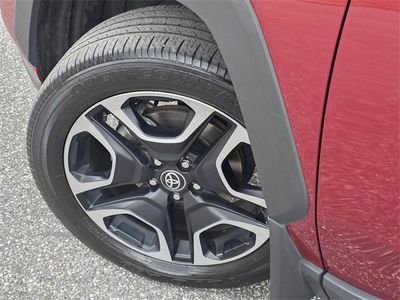 2021 Toyota RAV4 - Photo 32
