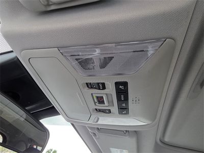 2021 Toyota RAV4 - Photo 26