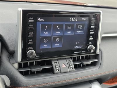 2021 Toyota RAV4 - Photo 16