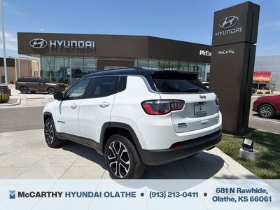 2022 Jeep Compass - Photo 13