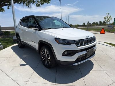 2022 Jeep Compass - Photo 2