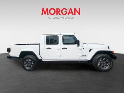 2026 Jeep Gladiator - Photo 4