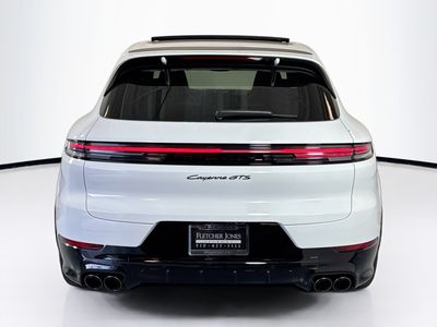 2026 Porsche Cayenne - Photo 10