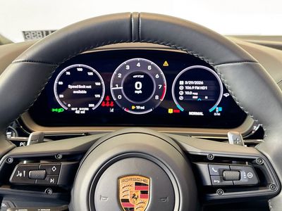 2026 Porsche Cayenne - Photo 14