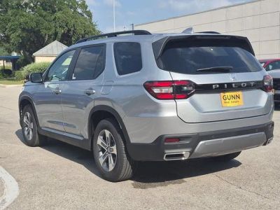 2026 Honda Pilot — rear three-quarter view
