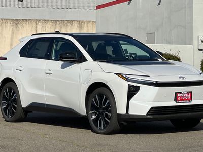 2026 Toyota bZ — photo 9 view
