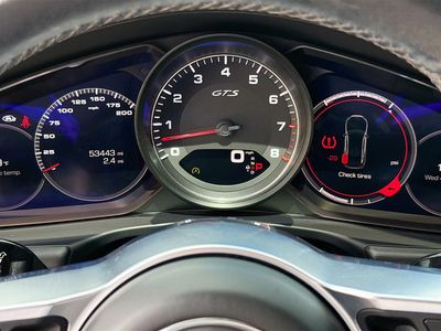 2019 Porsche Panamera — photo 39 view
