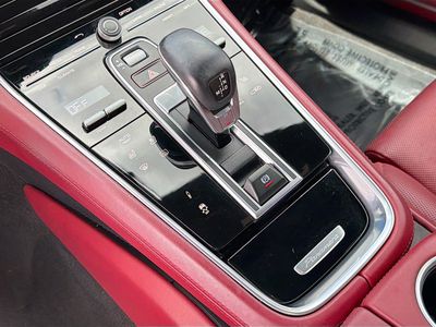 2019 Porsche Panamera — photo 28 view