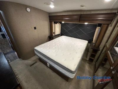 2016 Keystone RV Montana - Photo 22