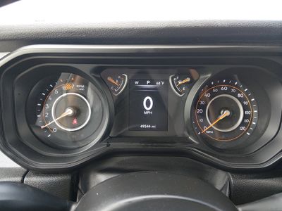 2024 Jeep Wrangler - Photo 14