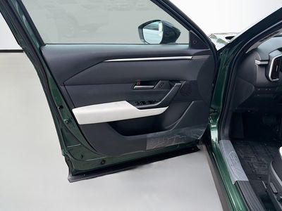 2026 Mazda CX-50 - Photo 52