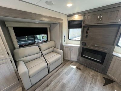 2025 Coachmen RV Catalina Destination Series - Photo 15