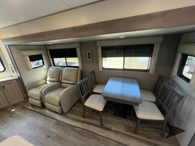2025 Coachmen RV Catalina Destination Series - Photo 18