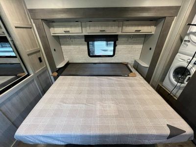 2025 Coachmen RV Catalina Destination Series - Photo 24