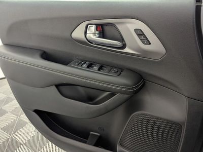 2026 Chrysler Pacifica - Photo 26