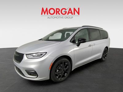 2026 Chrysler Pacifica - Photo 9