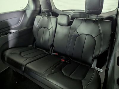 2026 Chrysler Pacifica - Photo 17