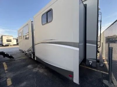 2019 Jayco EAGLE CAP - Photo 2
