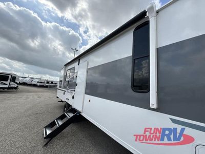 2026 Forest River RV Salem FSX — photo 9 view