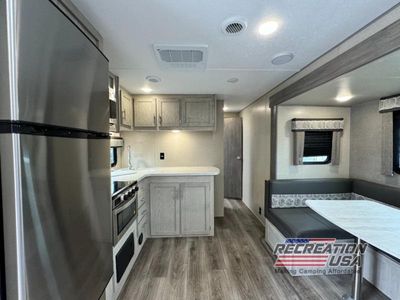 2023 Coachmen Catalina Trail Blazer - Photo 13